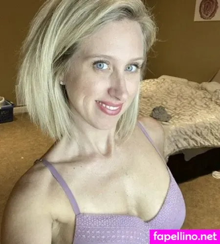 Sexyblondemissouri Main Profile Photo