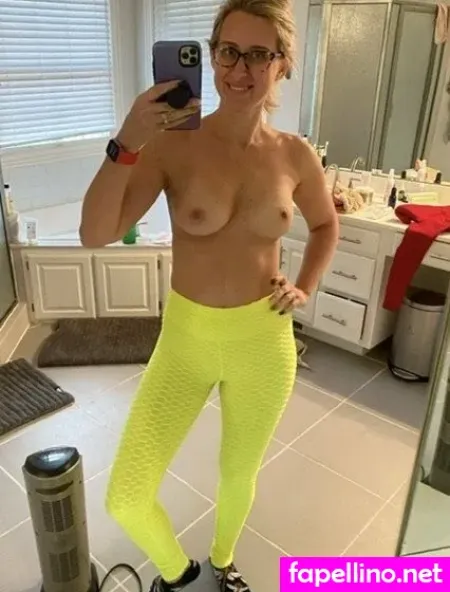 Sexyblondemissouri OnlyFans Thumbnail #CHTyMi02z4