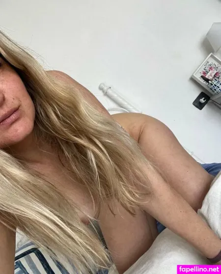 Sexyblondiespring OnlyFans Thumbnail #jVsjbsk3ll