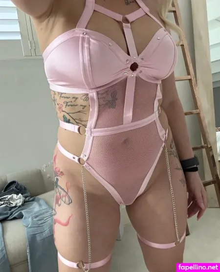 Sexyblondm1lfsa OnlyFans Thumbnail #svAewUVcGl