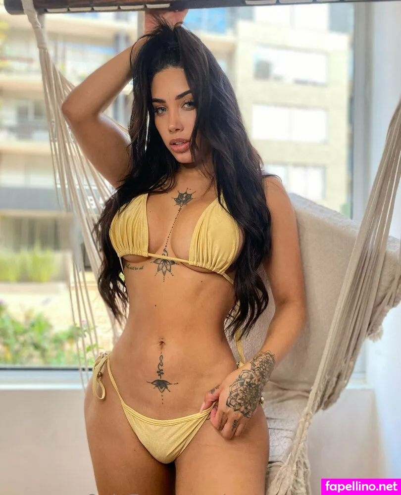 definitelyme, sexycurvejasmine Nude Leaked OnlyFans Photo #YLimZ3cOVX