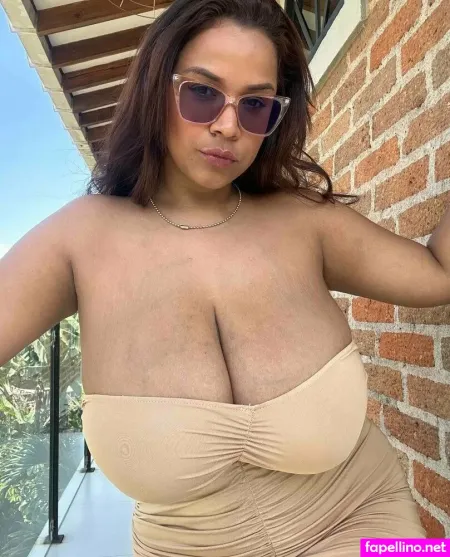 Sexycuteisa Isa Gomez OnlyFans Thumbnail #Nf3pHhXUs4
