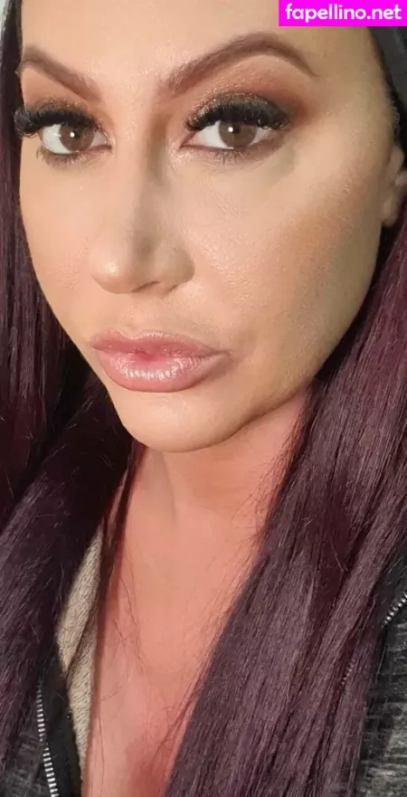 Sexyemmabutt OnlyFans Thumbnail #Wv9gNWpQBE