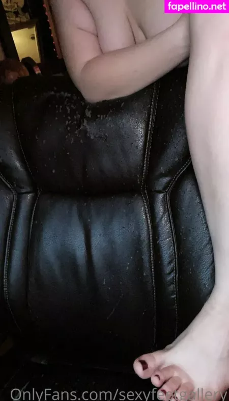 Sexyfeetgallery OnlyFans Thumbnail #EFqsWZ9aAT