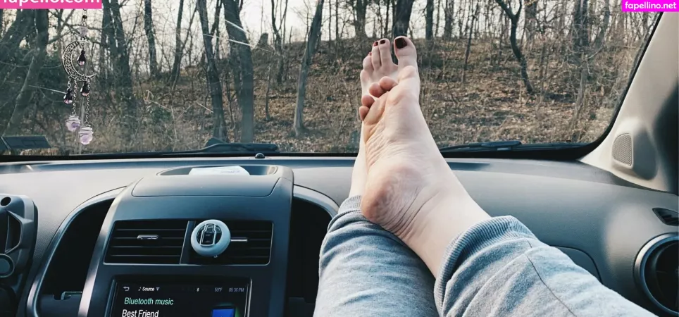 Sexyfeetgallery OnlyFans Thumbnail #nG06X4b6hA