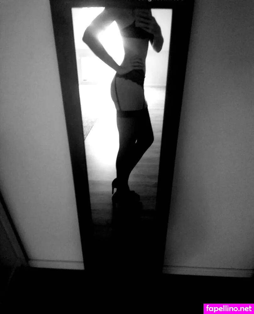 sexyhotwife_90, thekidzwife Nude Leaked OnlyFans Photo #8cLNA5vXlo