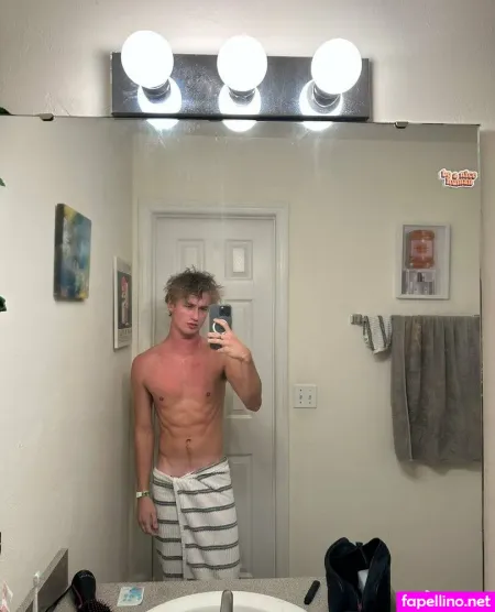 Sexyking9643 OnlyFans Thumbnail #9eChWT9lAZ