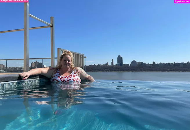 Sexylexilulu OnlyFans Thumbnail #5qD524HEiA