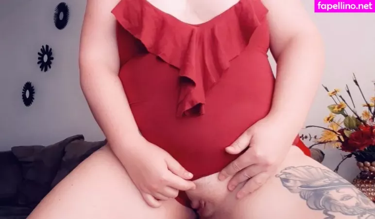 Sexylittlekate OnlyFans Thumbnail #1xPdPgsmuX