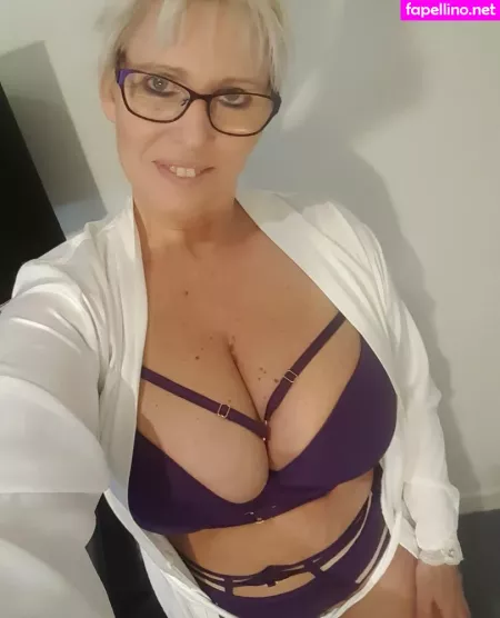 Sexymatureaussielady OnlyFans Thumbnail #V3ZG0SBLXl