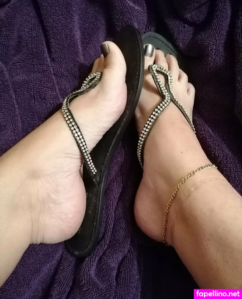 mature_feet, sexymaturefeet Nude Leaked OnlyFans Photo #667sYvHQoS