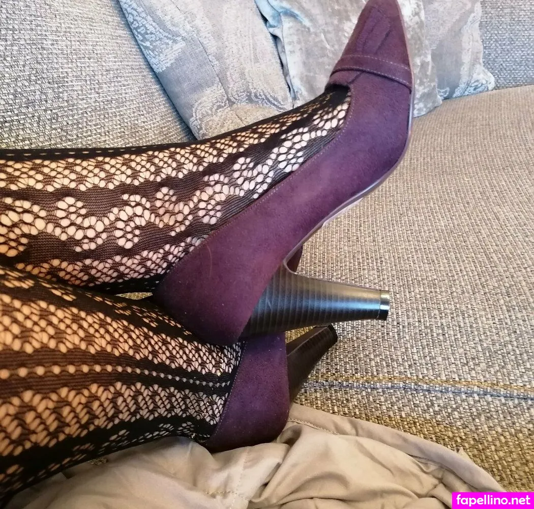 mature_feet, sexymaturefeet Nude Leaked OnlyFans Photo #QWvvbrAIO6