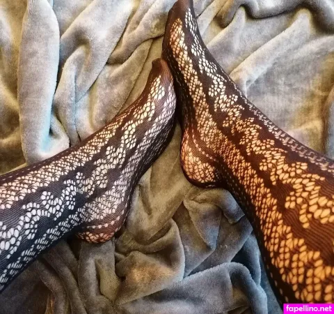 Sexymaturefeet OnlyFans Thumbnail #gYaWSp5upt
