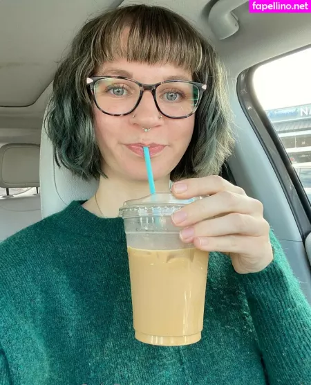 Sexymommyash OnlyFans Thumbnail #o5yPHKIOaS