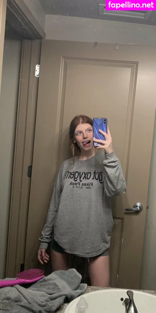 sexyredinbedfree Nude Leaked OnlyFans Photo #0qilIWmTe6