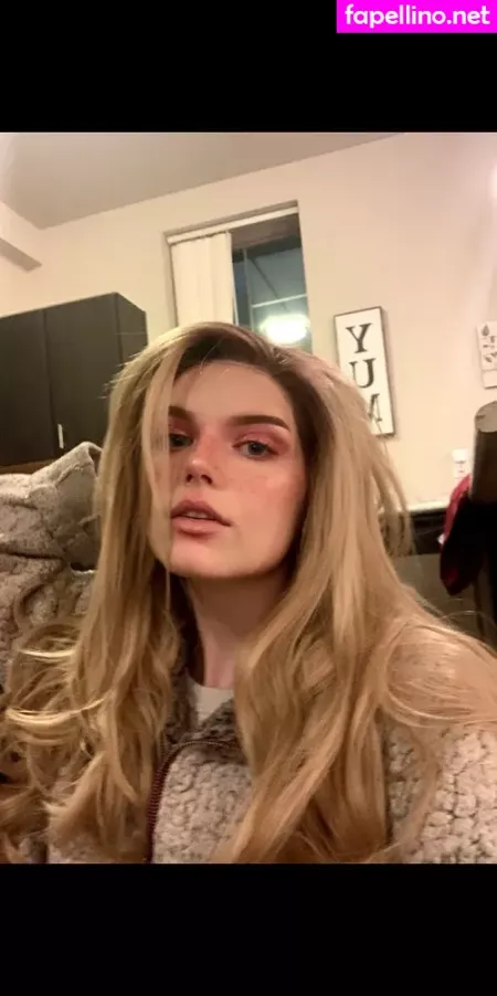 Sexyredinbedfree OnlyFans Thumbnail #6qHS68A4l6