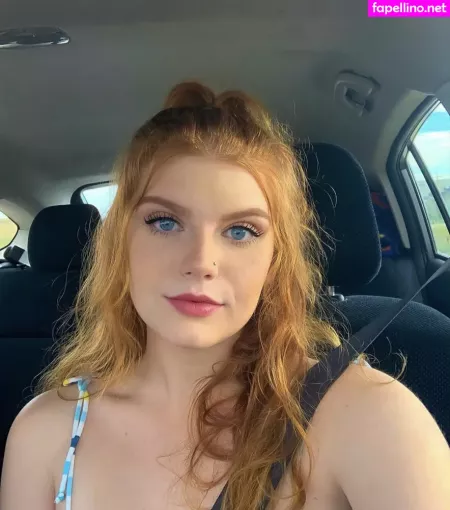 Sexyredinbedfree OnlyFans Thumbnail #EmkTnvpdF4