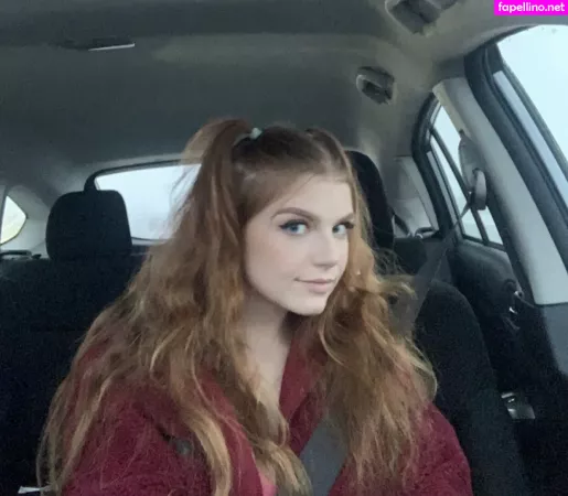 Sexyredinbedfree OnlyFans Thumbnail #I3xRa44j0l