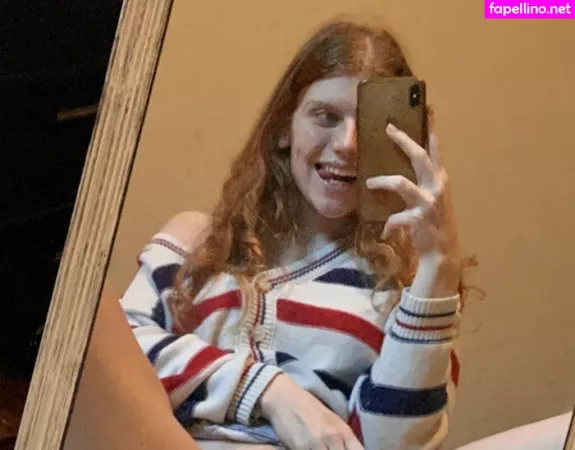 Sexyredinbedfree OnlyFans Thumbnail #SXti0iIwSQ