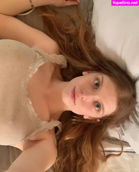 Sexyredinbedfree OnlyFans Thumbnail #oUoottaF7n