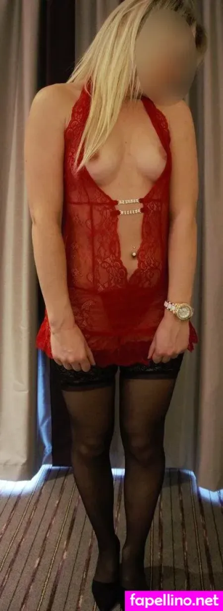 Sexyroxannehart OnlyFans Thumbnail #fhi1gvBOO5