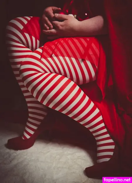 Sexyskyfeet OnlyFans Thumbnail #7WCEqAS3fz