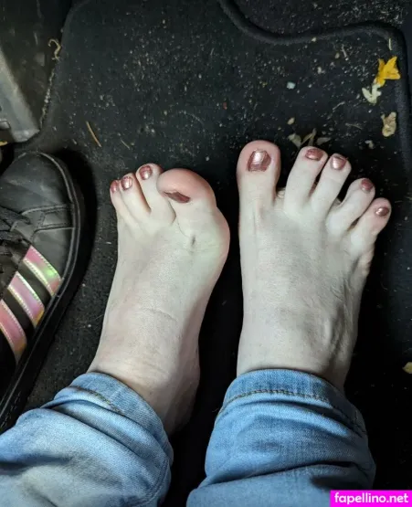 Sexyskyfeet OnlyFans Thumbnail #SBPTmMbKLd