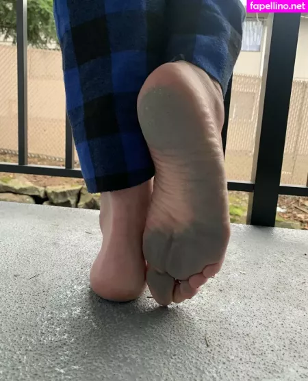 Sexysweetfeeta1 OnlyFans Thumbnail #dpJ2bb48je