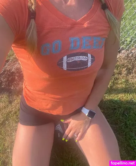 Sexyvxnfree OnlyFans Thumbnail #bXNC7CiIWl