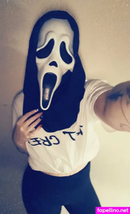 Sexywifey1913 OnlyFans Thumbnail #TispEWkppt
