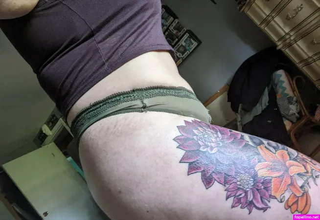 Sexywnymilf OnlyFans Thumbnail #1YP86vLIuU