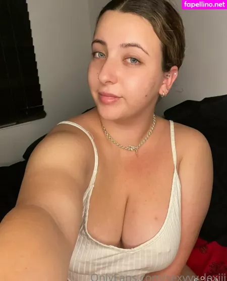 Sexyyy Lexiii OnlyFans Thumbnail #yTeGP38zNX