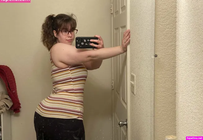 Sexyzeyfree OnlyFans Thumbnail #nF57TFvKOS