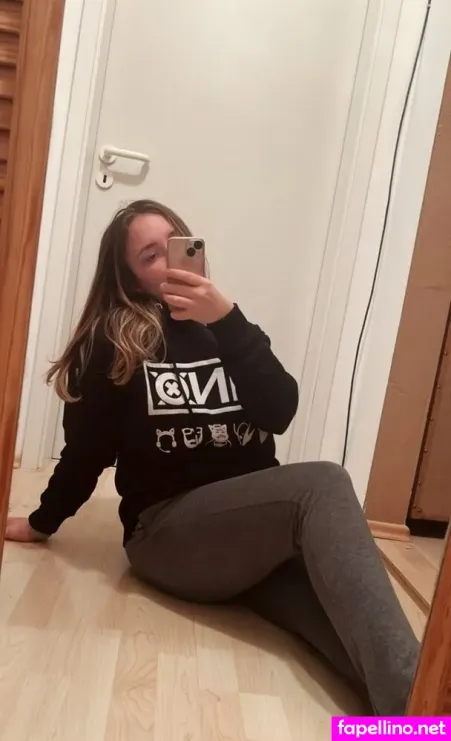 Sgahri OnlyFans Thumbnail #DFAzWlPMAP