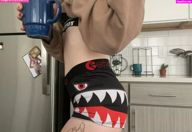 Sgoally OnlyFans Thumbnail #i3mCUpoZAo