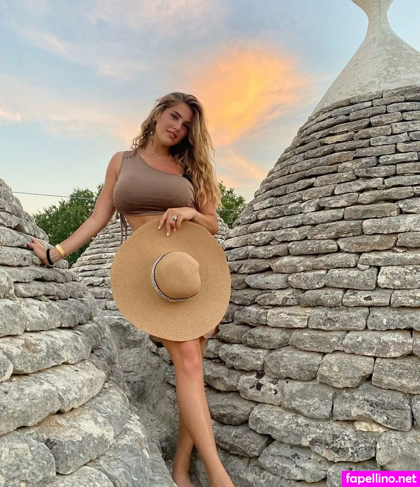 chiara_gariboldi, shabelle Nude Leaked OnlyFans Photo #aiYtlSFrNB