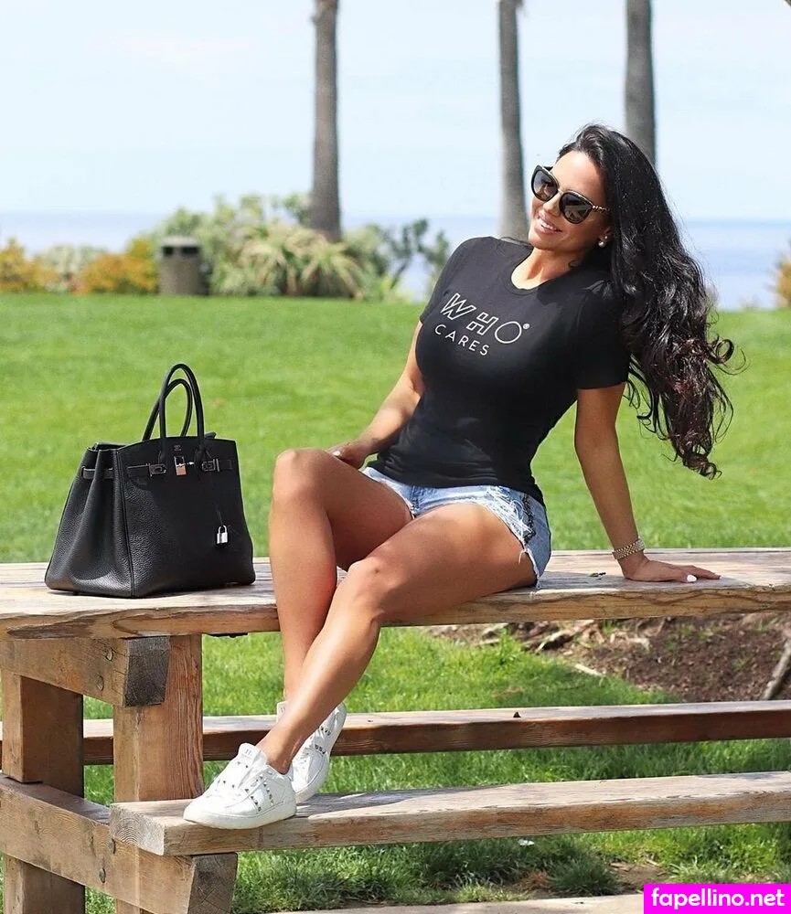 Shadi Y Cair Nude Leaked OnlyFans Photo #vH44zZ25ms