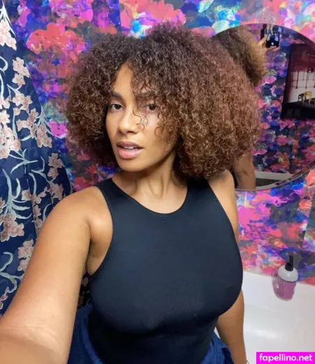Shadia Ampadu OnlyFans Thumbnail #pkIDhMZoyE