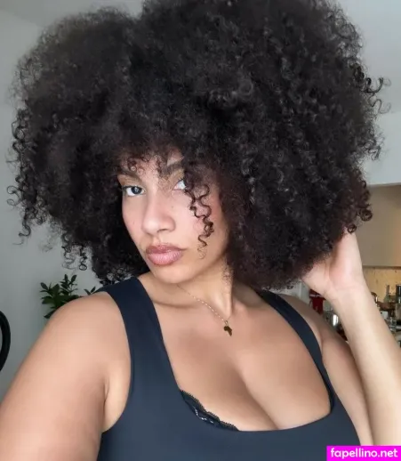 Shadia Ampadu OnlyFans Thumbnail #vrLskJ36Oz