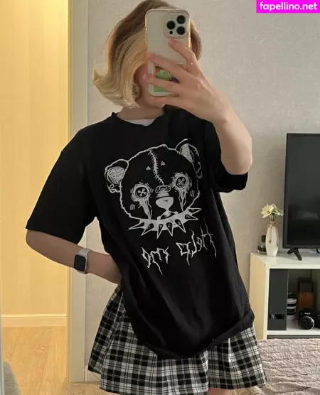 Shadsi OnlyFans Thumbnail #M74VG2nUdm