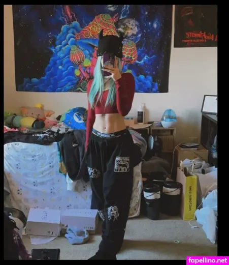 Shae Evans Yeetfeet OnlyFans Thumbnail #LPCS1ufBSZ