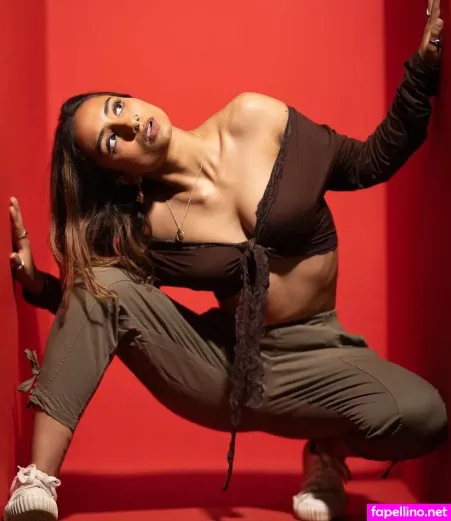 Shaghana OnlyFans Thumbnail #R9Q5SJ87XJ