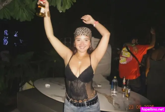 Shagunbfr OnlyFans Thumbnail #X0bONGsWk8