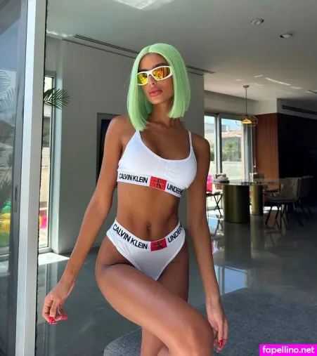 Shahafaharoni OnlyFans Thumbnail #UwGNdbl8xZ