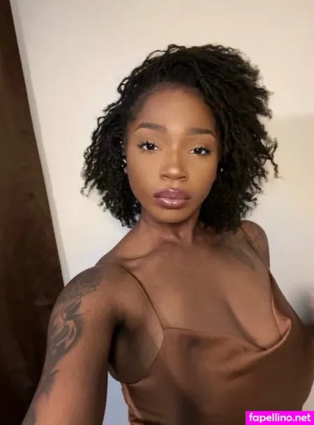 Shai Butta OnlyFans Thumbnail #EJI7zUQgW3
