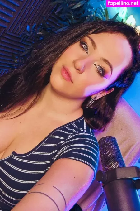 Shakaam OnlyFans Thumbnail #q7HNTjk2oJ