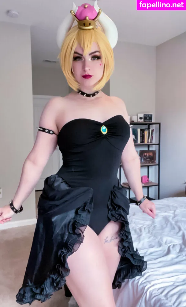 _spthrs, shakethatashefree Nude Leaked OnlyFans Photo #9hWL9mSeLE