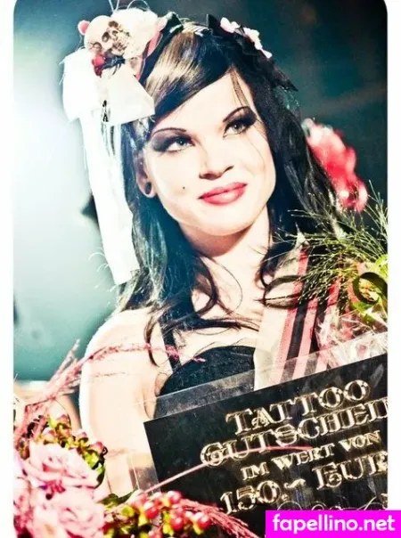 Shakey Sue OnlyFans Thumbnail #1RolJbIN5D