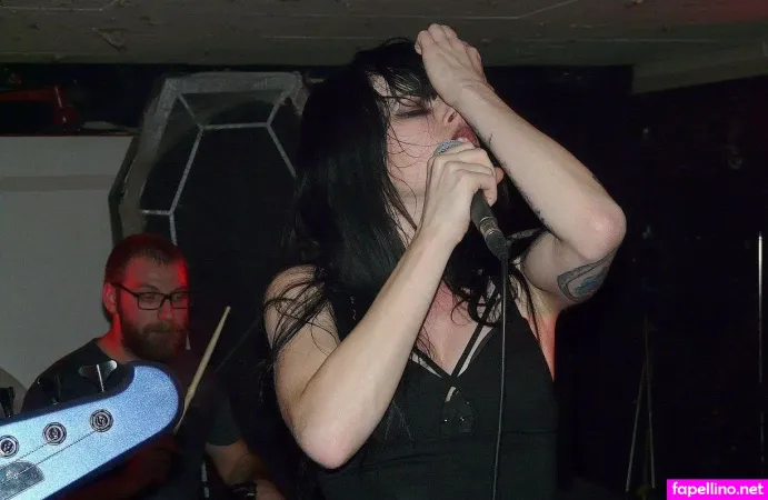 Shakey Sue OnlyFans Thumbnail #qO0PsJ6uhI