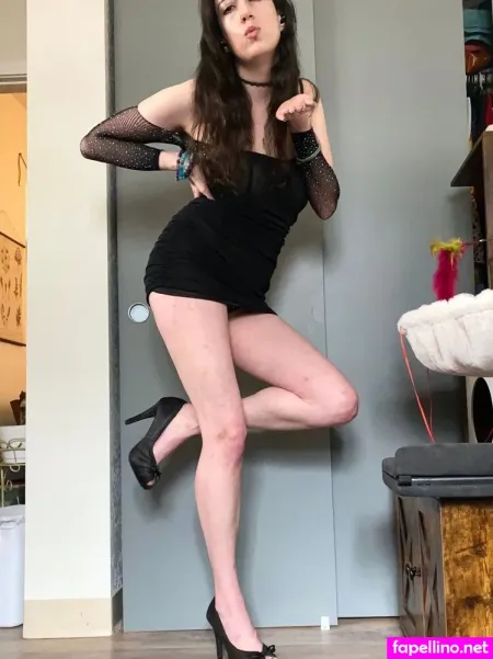 Shakicast OnlyFans Thumbnail #P7Q6LAkJAs